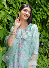 HANNA KHAN IN OUR Sia Kurta Set - Sage Green