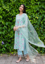 HANNA KHAN IN OUR Sia Kurta Set - Sage Green
