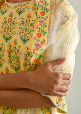 Mughal Kurta Printed Scallop Dupatta Set - Yellow