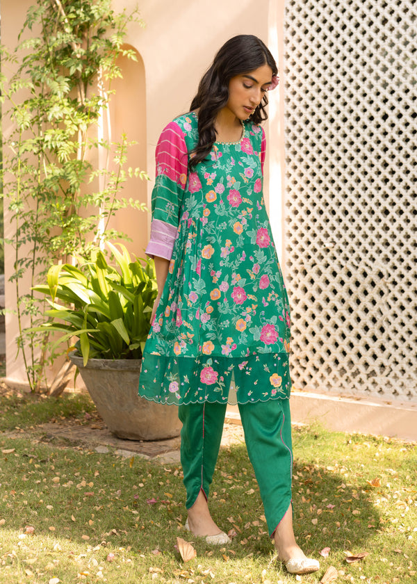 Seri Gathered Short Kurta Set - Emerald Green