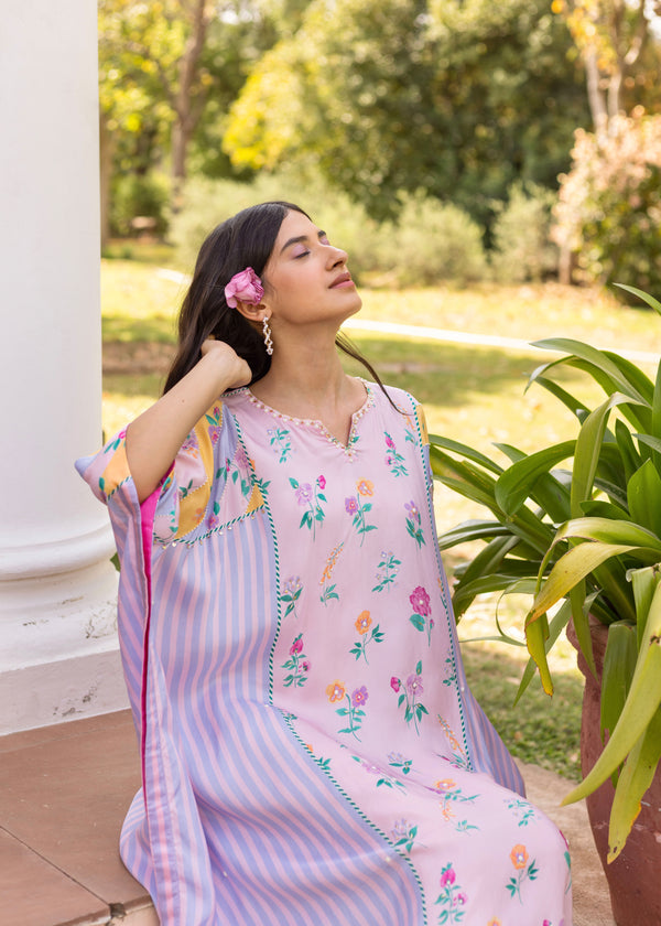 Iris Kaftan - Powder Blue - Soft Pink