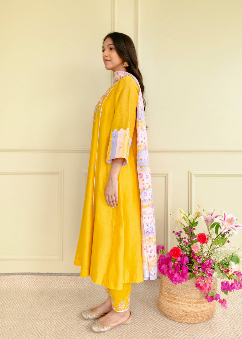 Irusu Kurta Set - Mustard Yellow