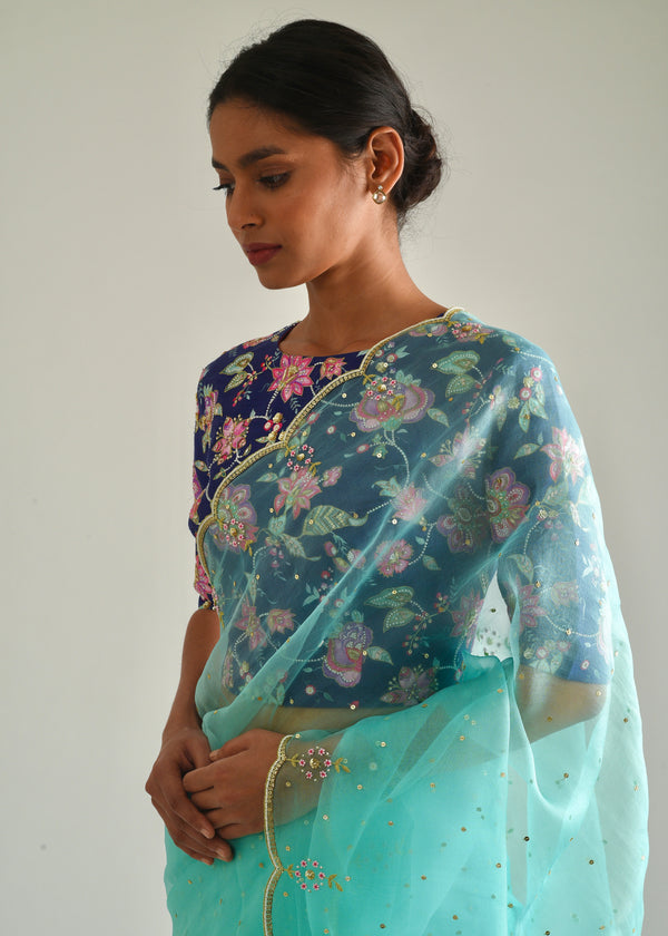 Kaira Scallop Saree Blue Jacobean Blouse Set - Mint Green