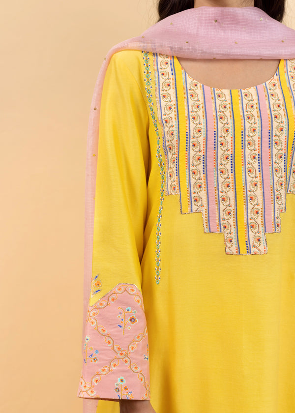 Kira Kurta Set - Chrome Yellow