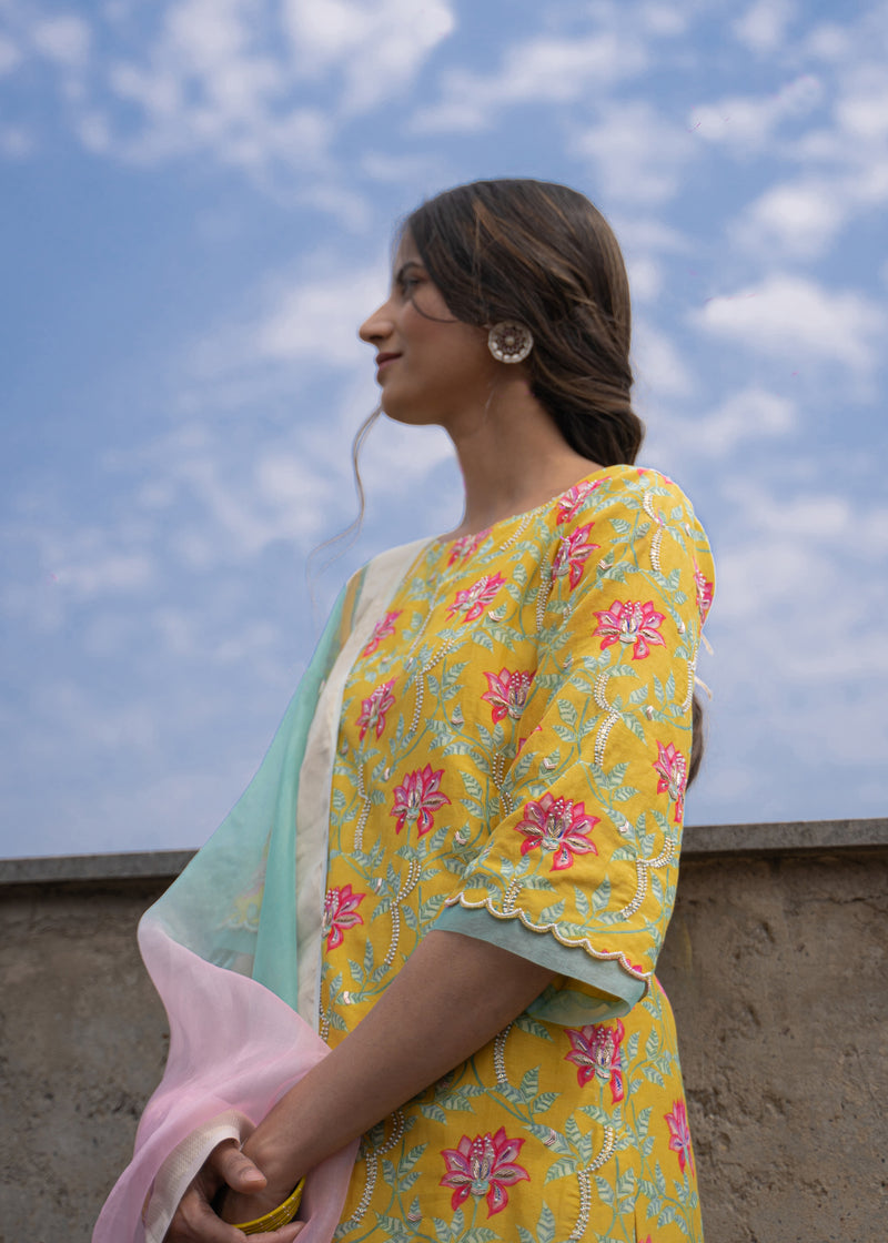 Leaf Kurta Zari Dupatta Set - Mustard Yellow
