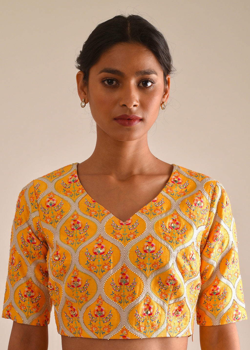 Green Patch Border Beige Silk Designer Traditional Saree - Rent –  Glamourental