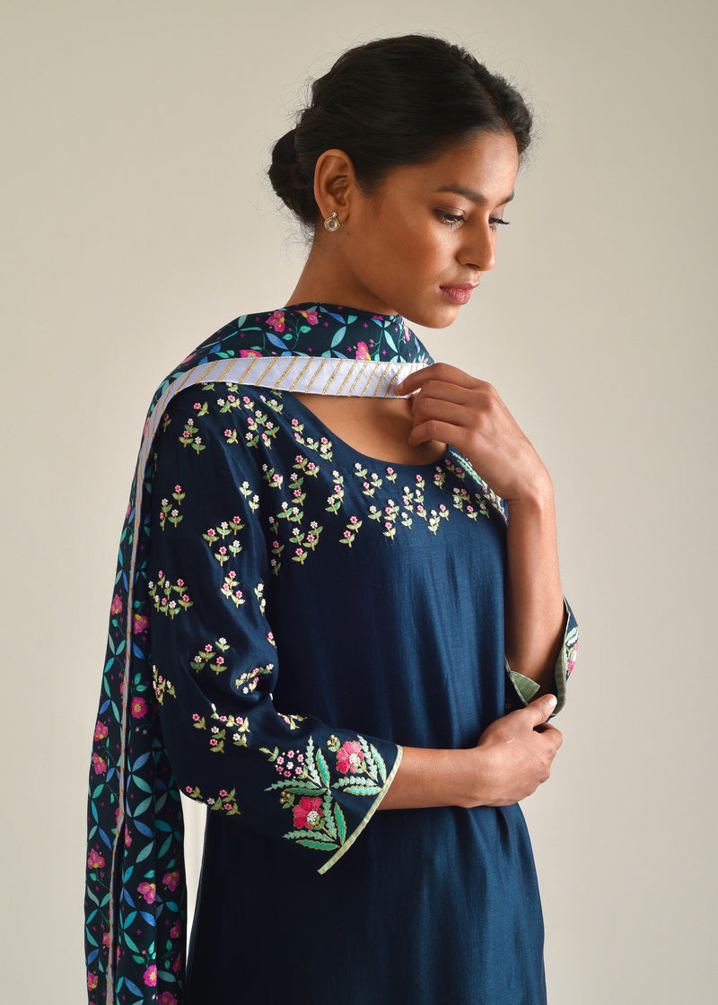 Bageecha Kurta Printed Dupatta Set - Pebble Black